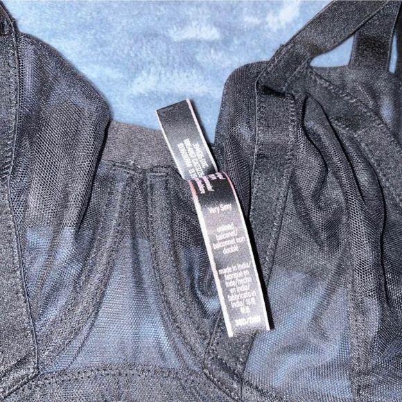 Victoria's Secret Very Sexy Unlined Balconette Caged Mesh Bra black 38D - Picture 3 of 3